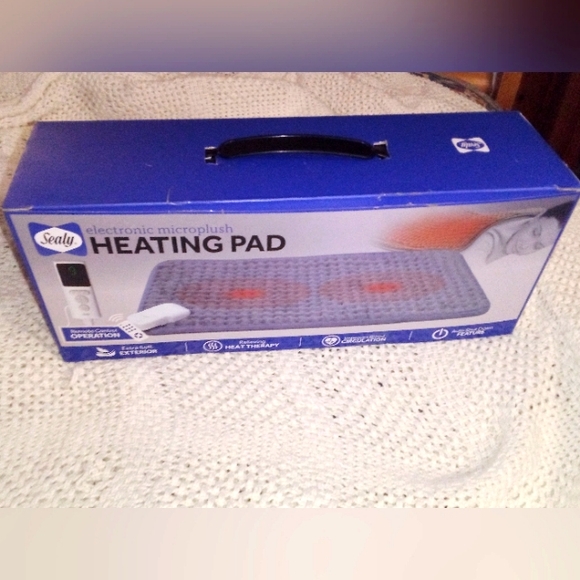 Sealy Other - 💥EXTRA LARGE MICROPLUSH HEATING PAD ELECTRONIC HEAT THERAPY BRAND NEW IN BOX